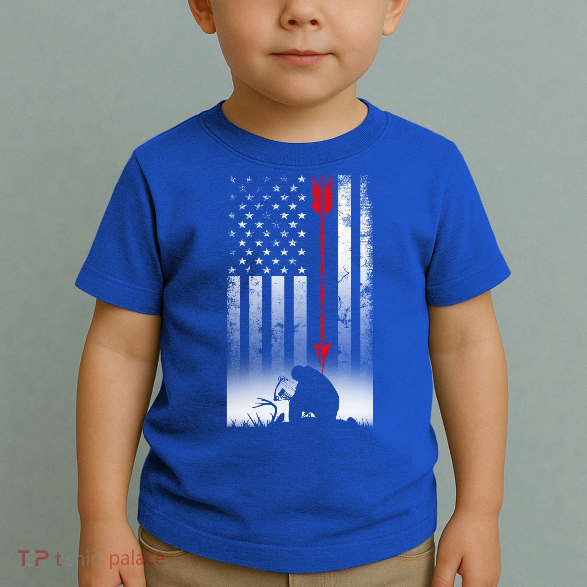 Bow Deer Hunting American Flag Gift For Bow Hunting Gift Toddler T-Shirt