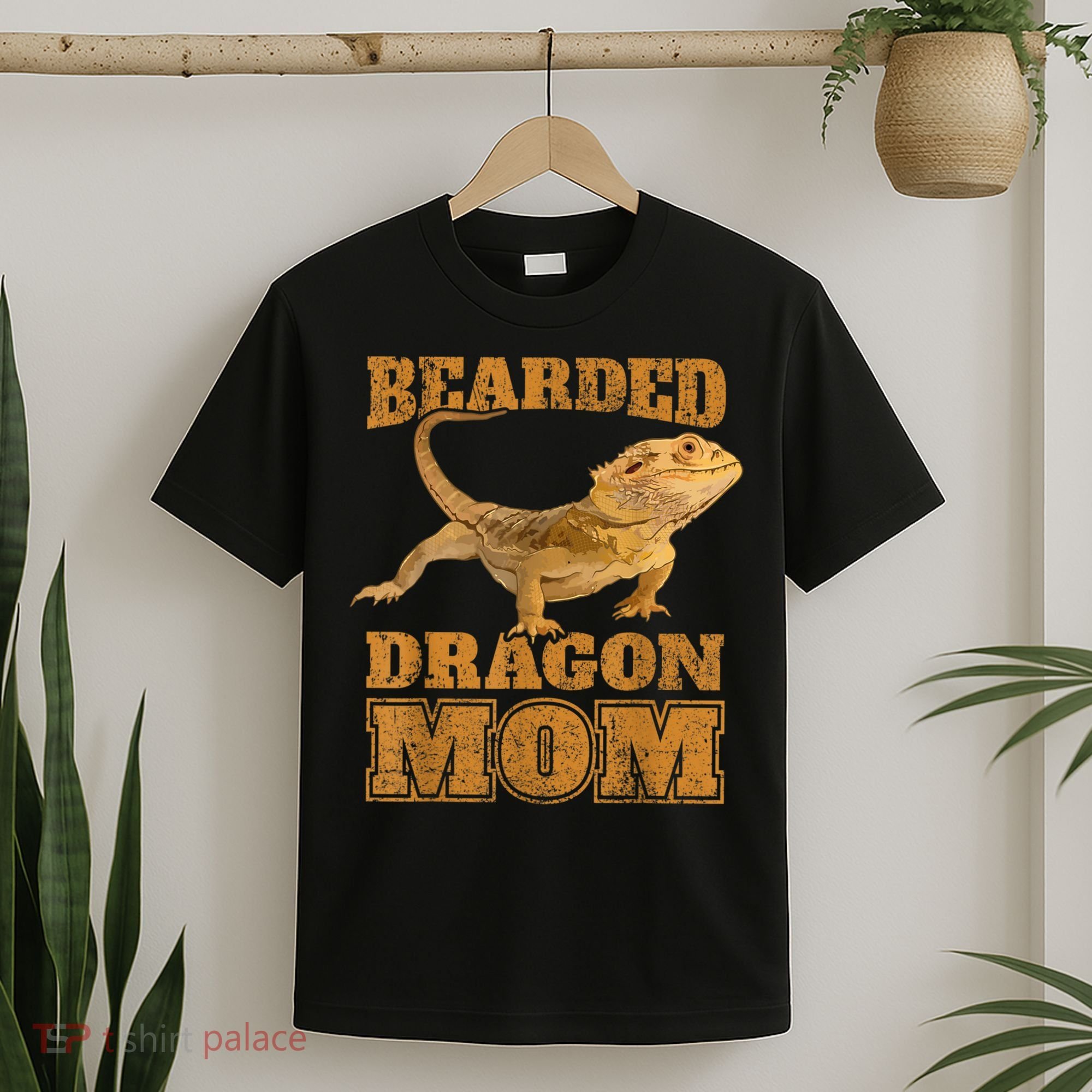 Bearded Dragon Mom T-Shirt