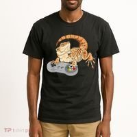 Bearded Dragon Playing Video Game Reptiles Pagona Gamer Tall T-Shirt thumb 2