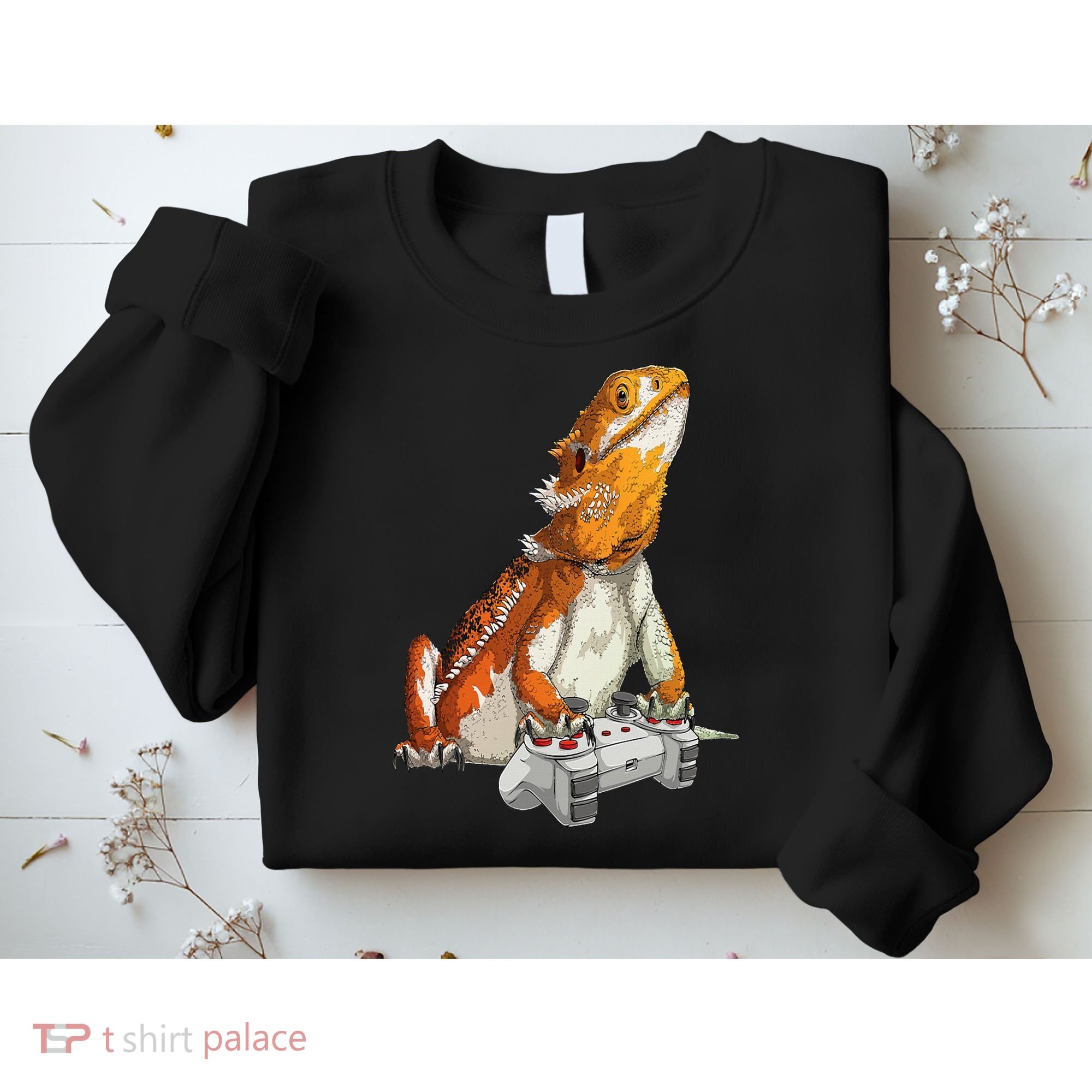 Bearded Dragon Playing Video Games Reptiles lizard Gamers Sweatshirt