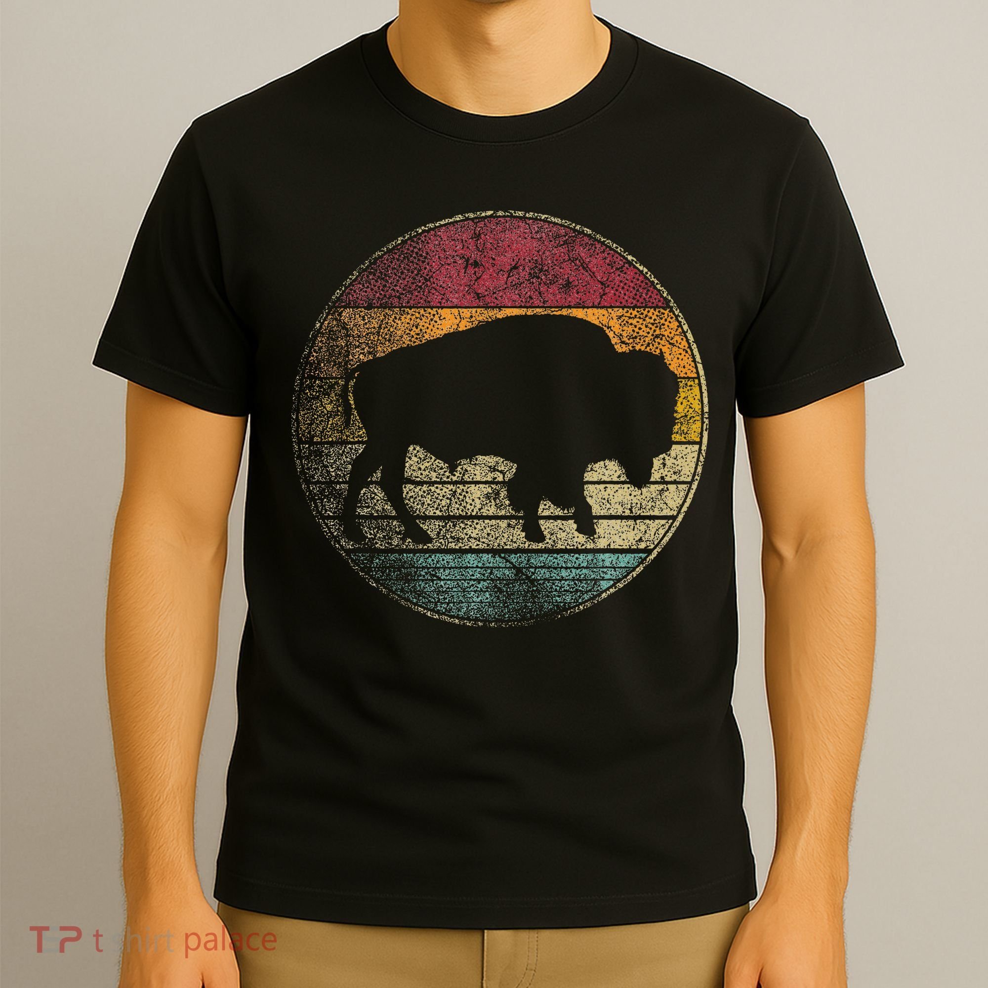 Buffalo Distressed Retro Bison Animal Lover T-Shirt