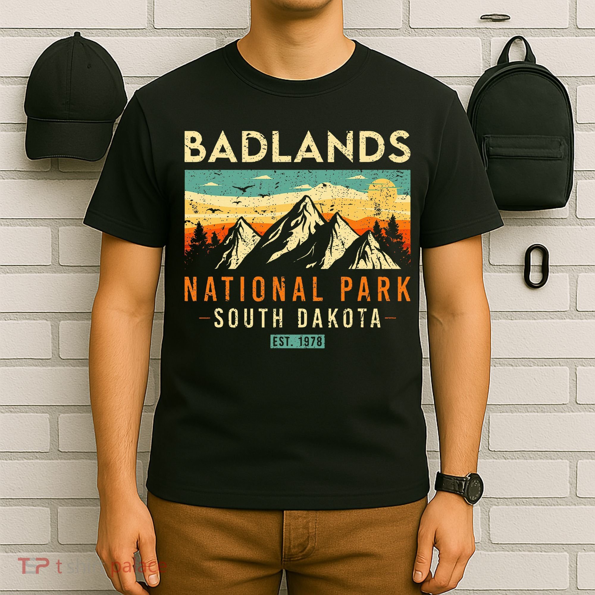 Badlands Est. 1978 Vintage Retro South Dakota National Park T-Shirt