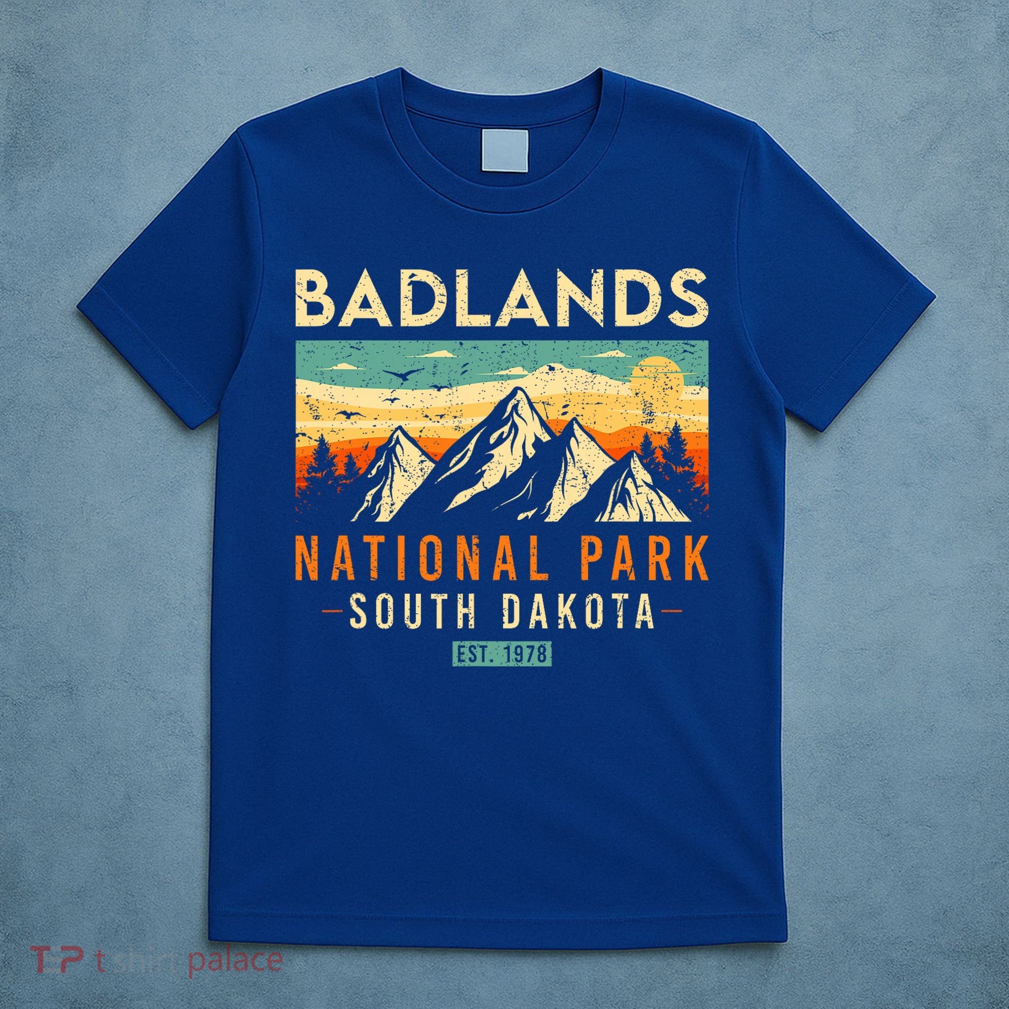 Badlands Est. 1978 O South Dakota National Park T-Shirt