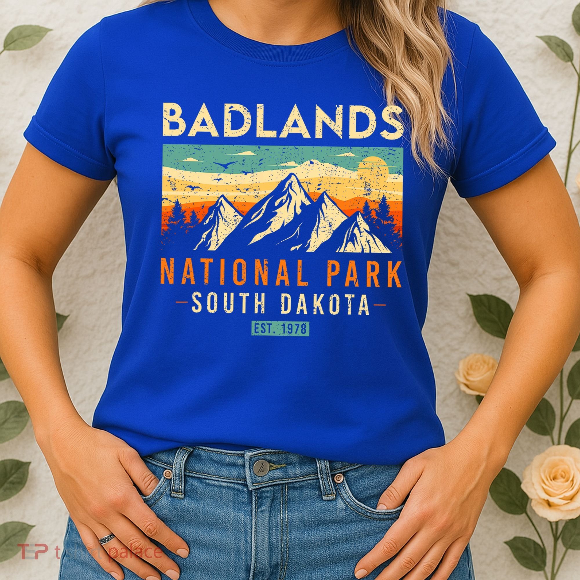 Badlands Est. 1978 O South Dakota National Park Women's T-Shirt