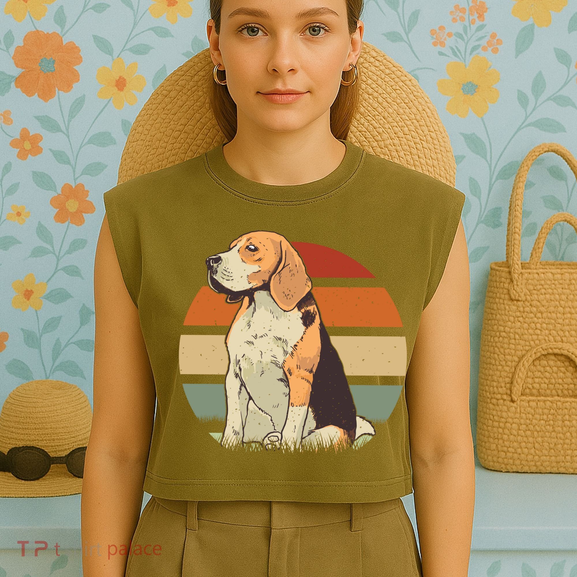 Beagle Retro Sunset Garment-Dyed Women's Muscle Tee