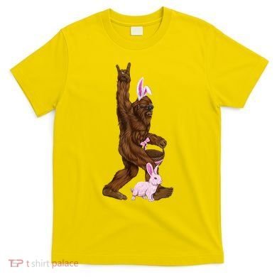 Bigfoot Easter Bunny Cute T-Shirt