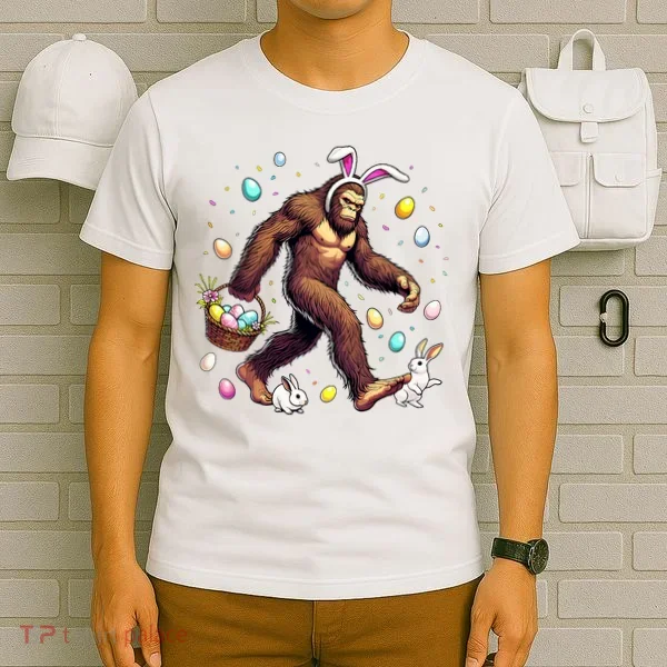 Bigfoot Easter Day Funny Sasquatch Cute Bunny Easter Eggs  T-Shirt