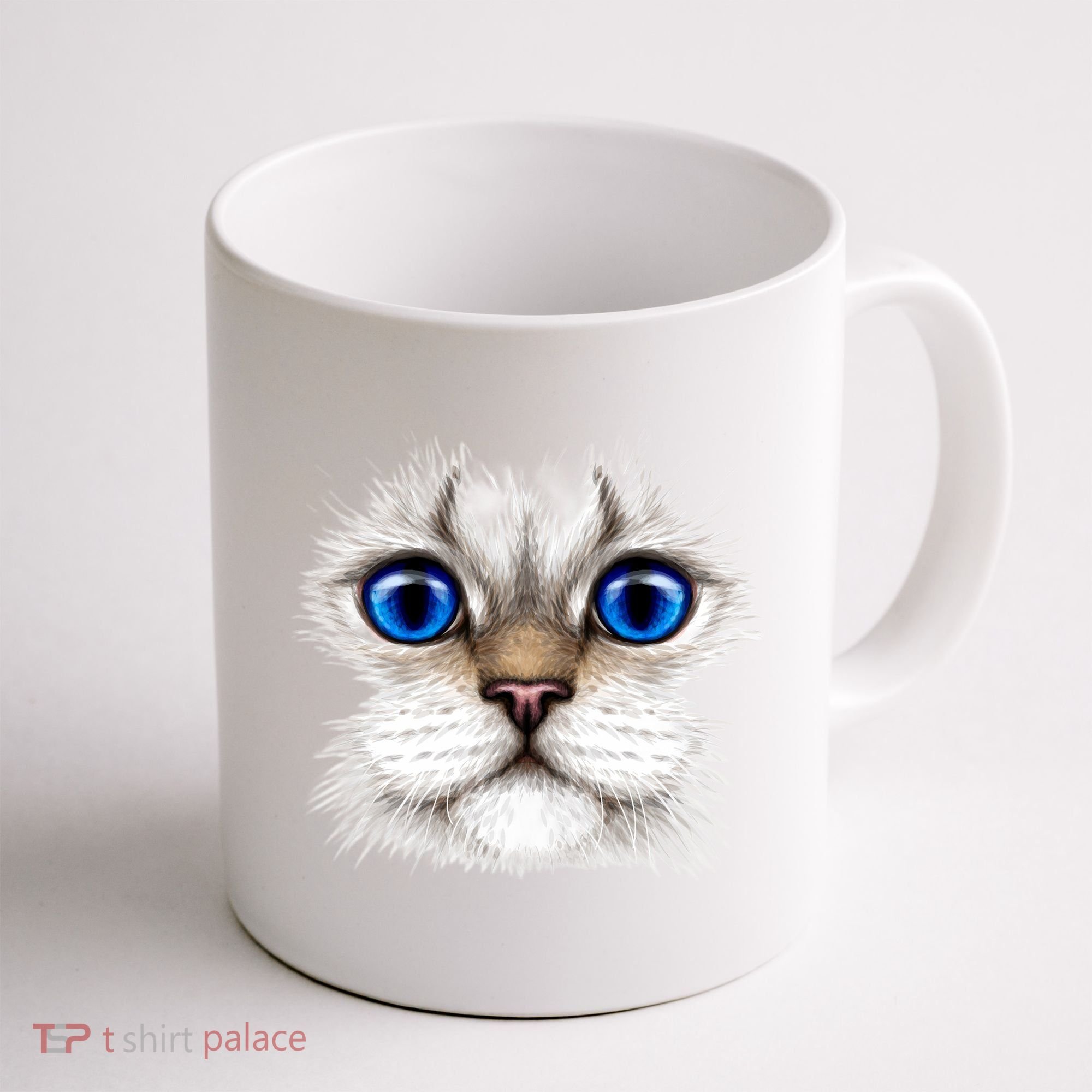 Blue Eyed Realistic Cat Face Coffee Mug