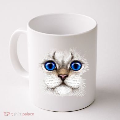 Blue Eyed Realistic Cat Face Coffee Mug