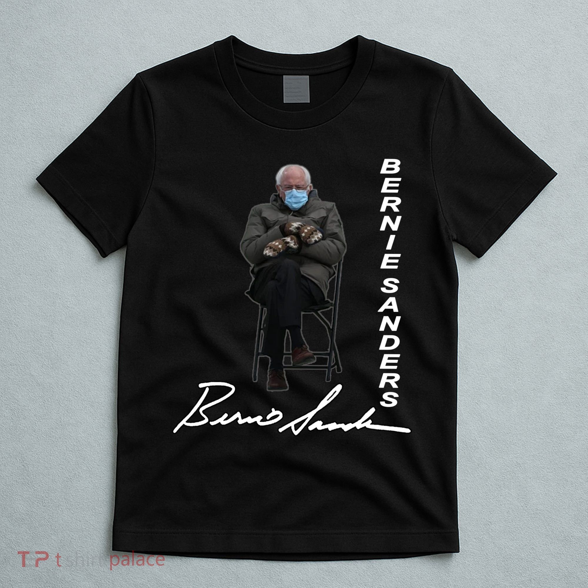 Bernie Sanders Mitten Meme Signature T-Shirt