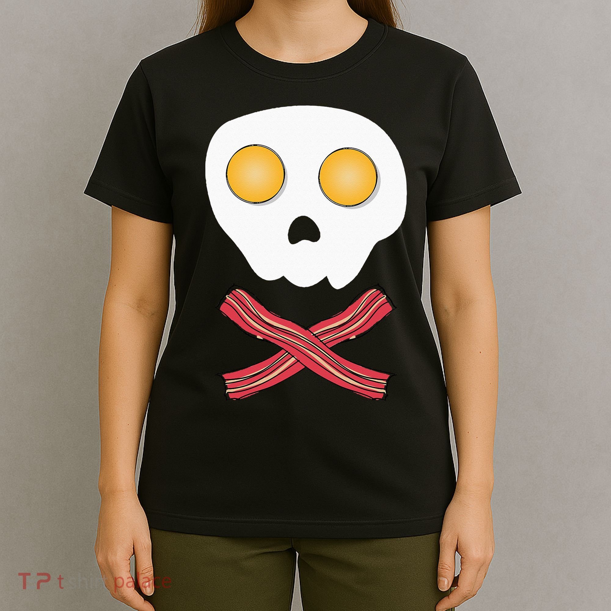 Bacon & Eggs Skull & Crossbones Fried Breakfast Gift T-Shirt