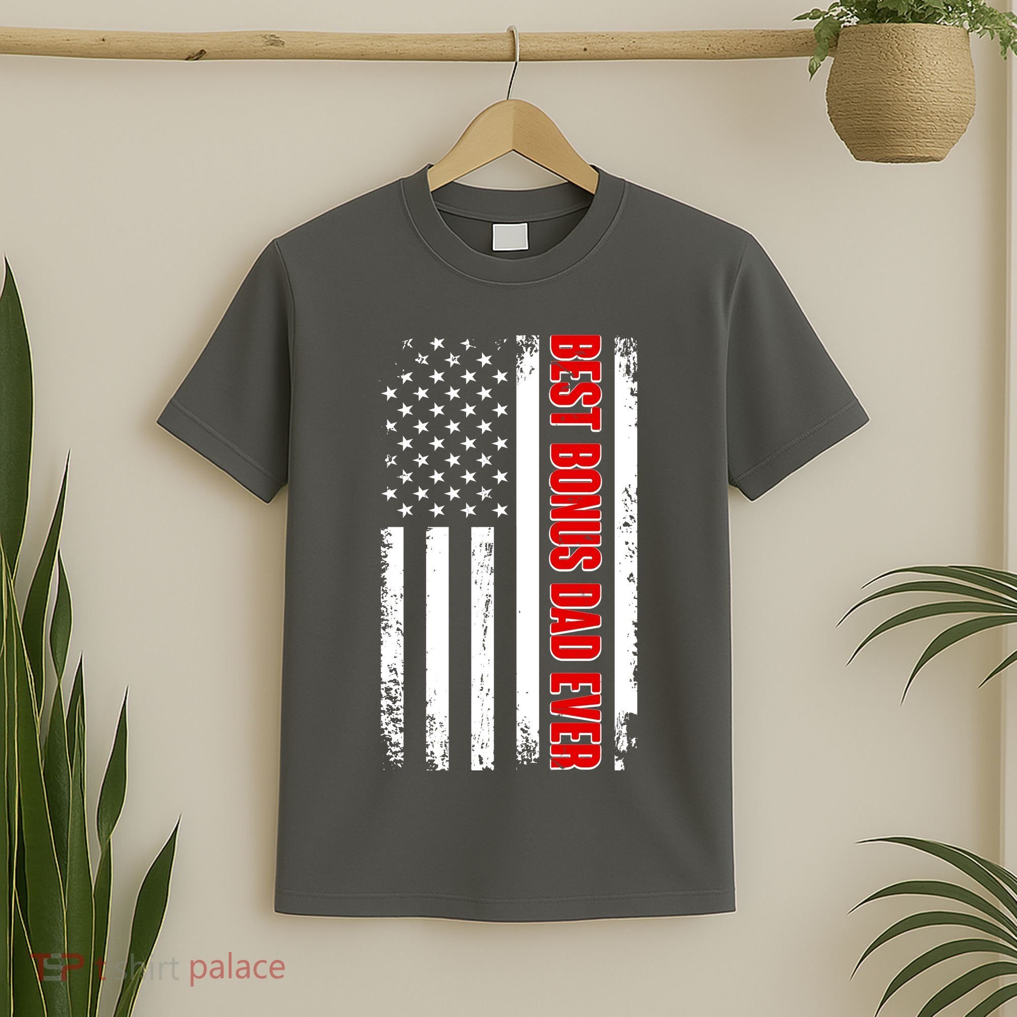 Best Bonus Dad Ever Distressed US Flag T-Shirt