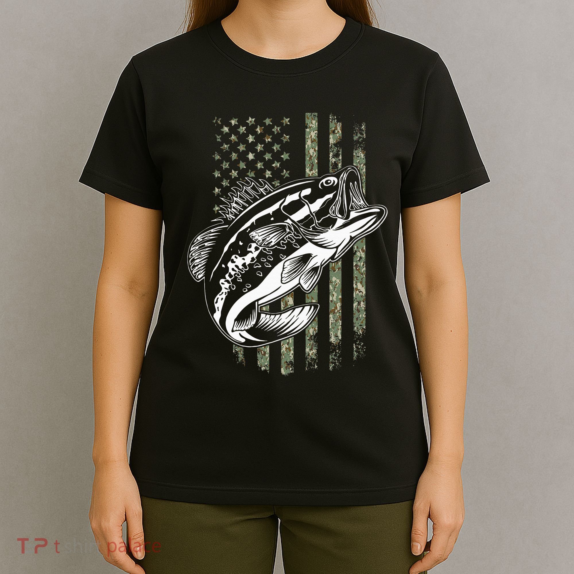 Bass Fishing American Camo Usa Flag T-Shirt