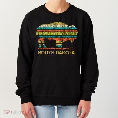 Buffalo For A South Dakota Vacation Women's Sweatshirt