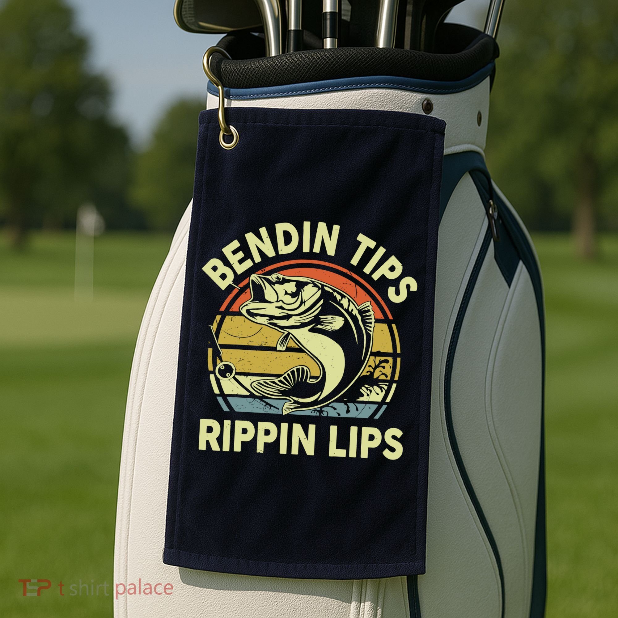 Bass Fish Dad Bendin Tips Rippin Lips Funny Papa Fishing Golf Towel