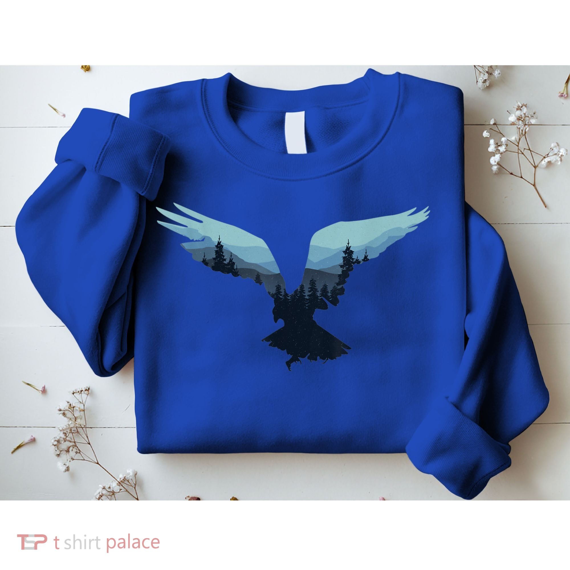 Beautiful Flying Eagle Night Sky Forest Bird Silhouette Gift Sweatshirt