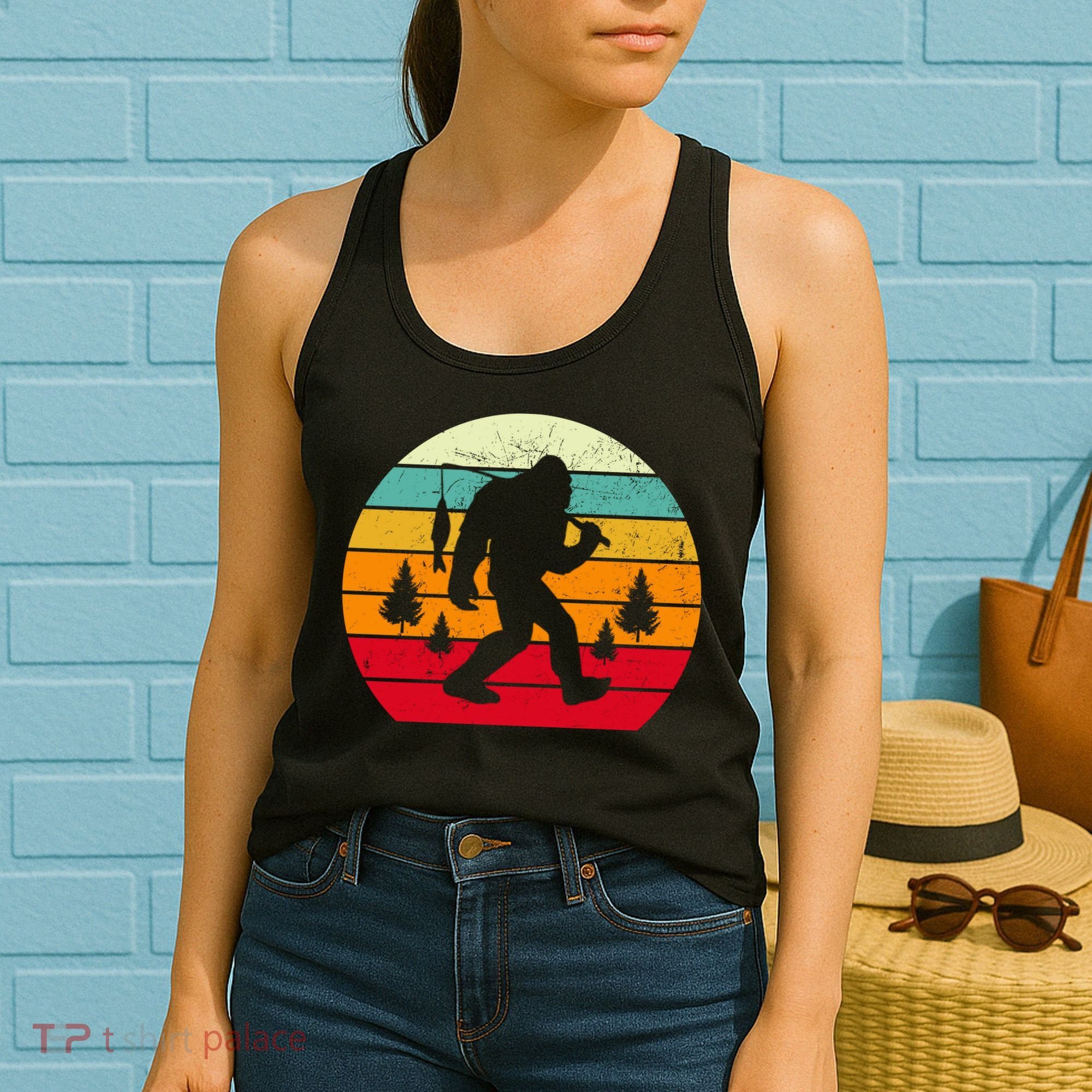 Bigfoot Fishing Retro Sunset Women's Tank Top