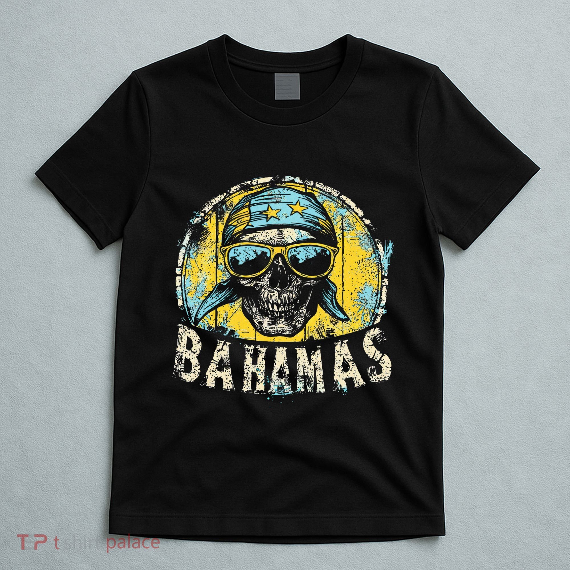 Bahamas Flag Skull Skeleton Vintage Country Cruise Family T-Shirt