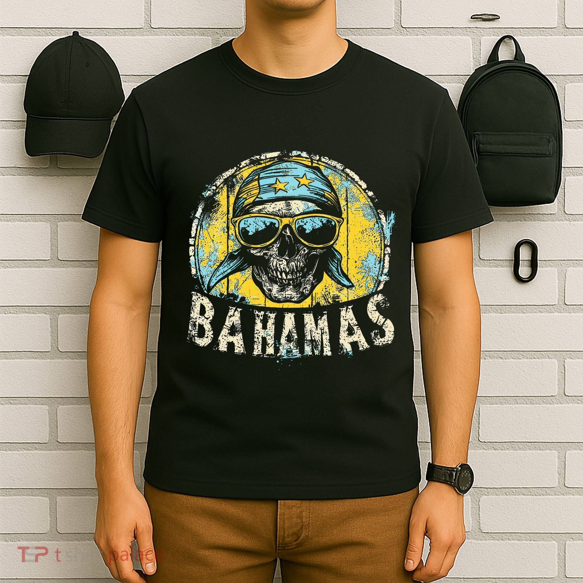 Bahamas Flag Skull Skeleton Vintage Country Cruise Family T-Shirt