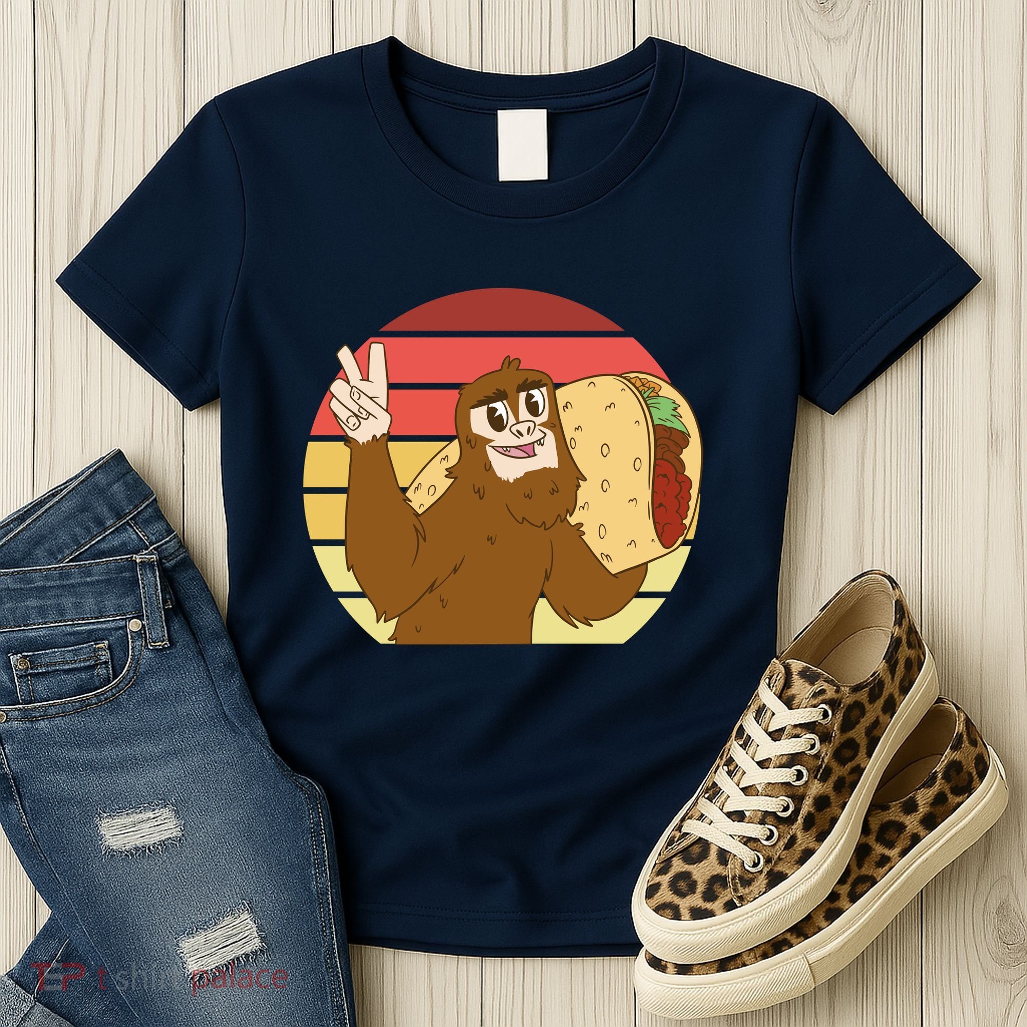 Big Foot Taco Peace Out Sunset Women's T-Shirt