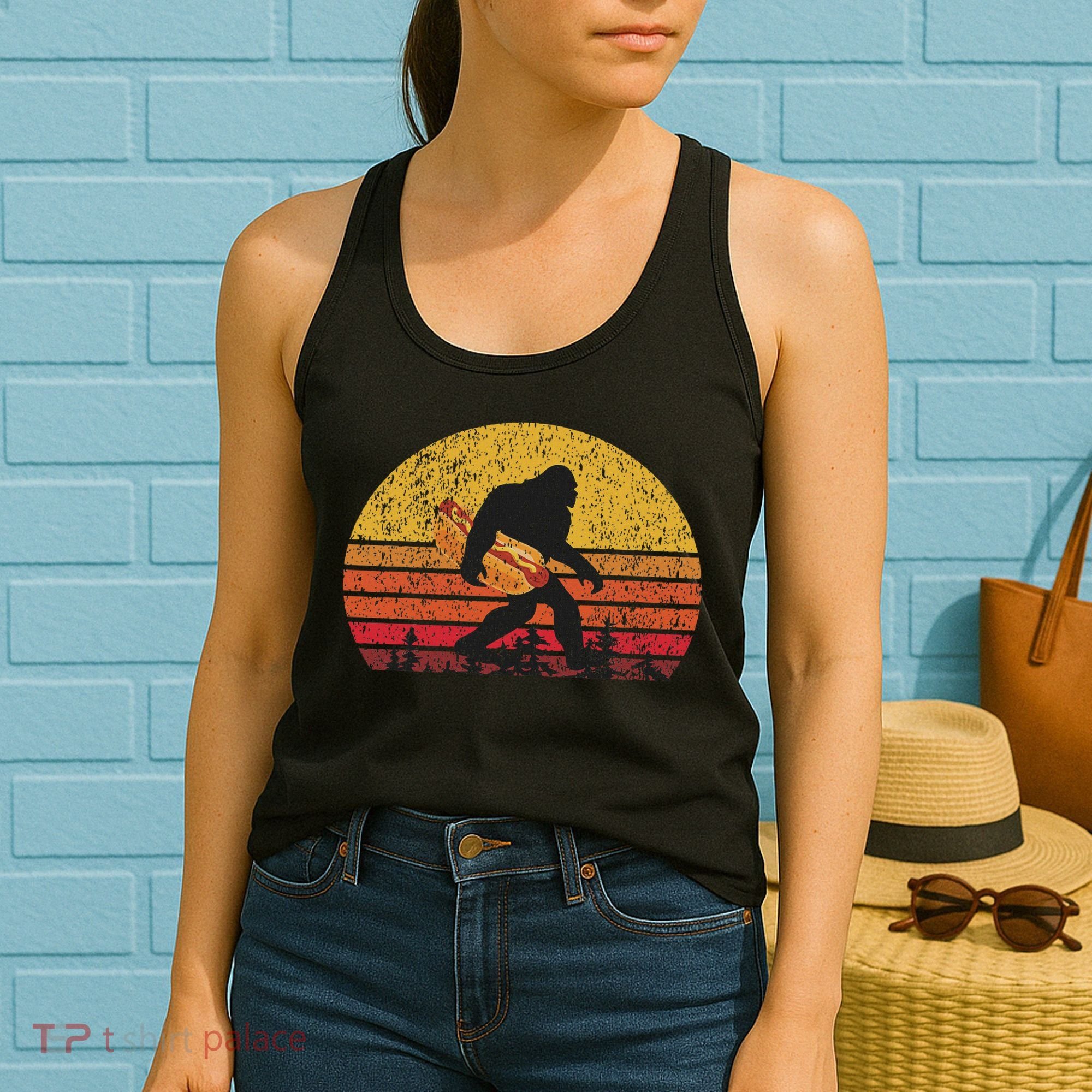 Bigfoot For Women & Hot Dog Women's Tank Top