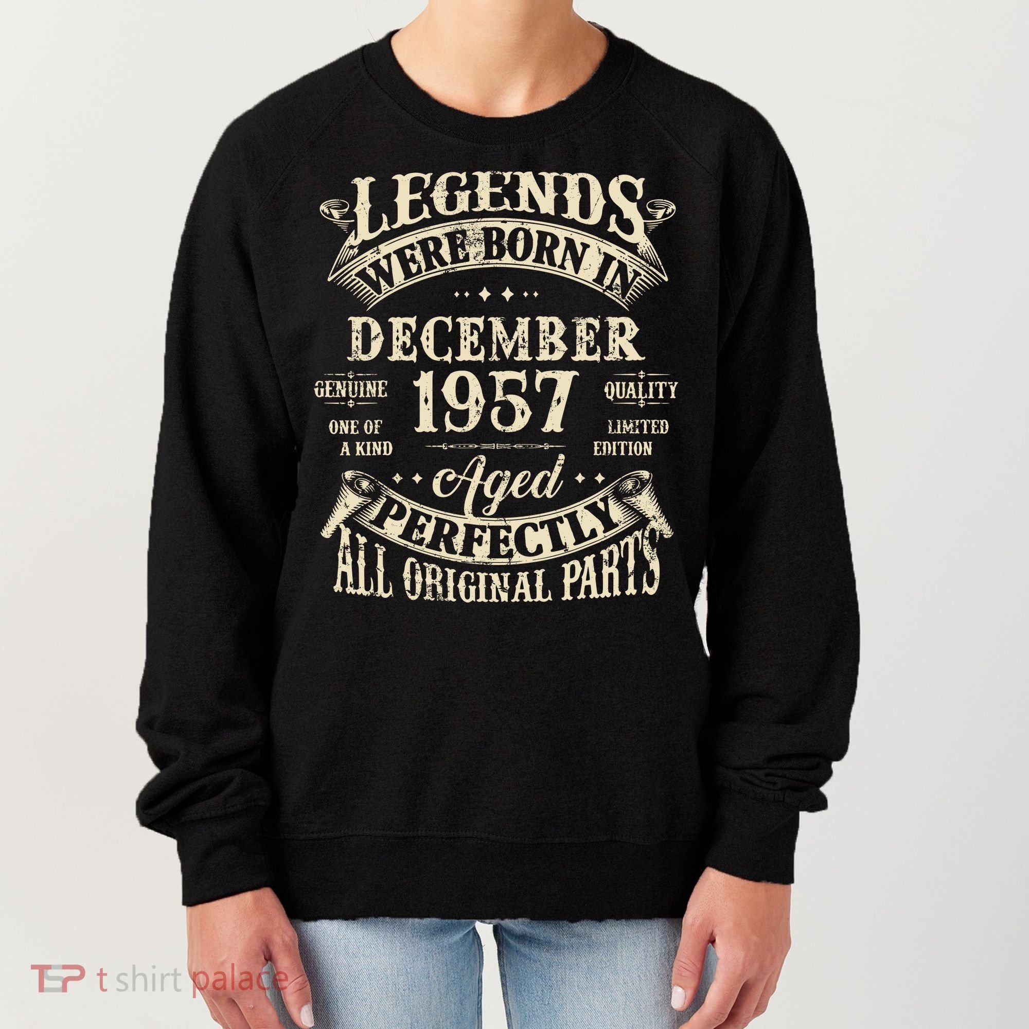 Birthday Gift 1957 Legend December 1957 Women's Sweatshirt