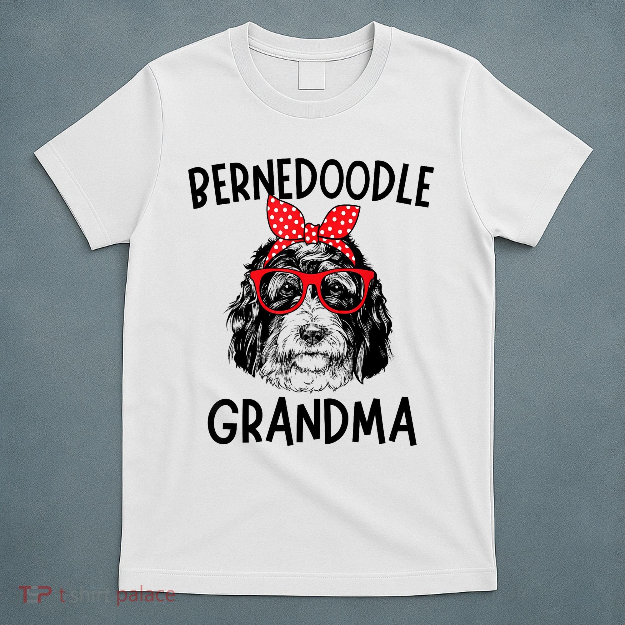 Bernedoodle Grandma Bernedoodle Dog Nana Mother's Day T-Shirt