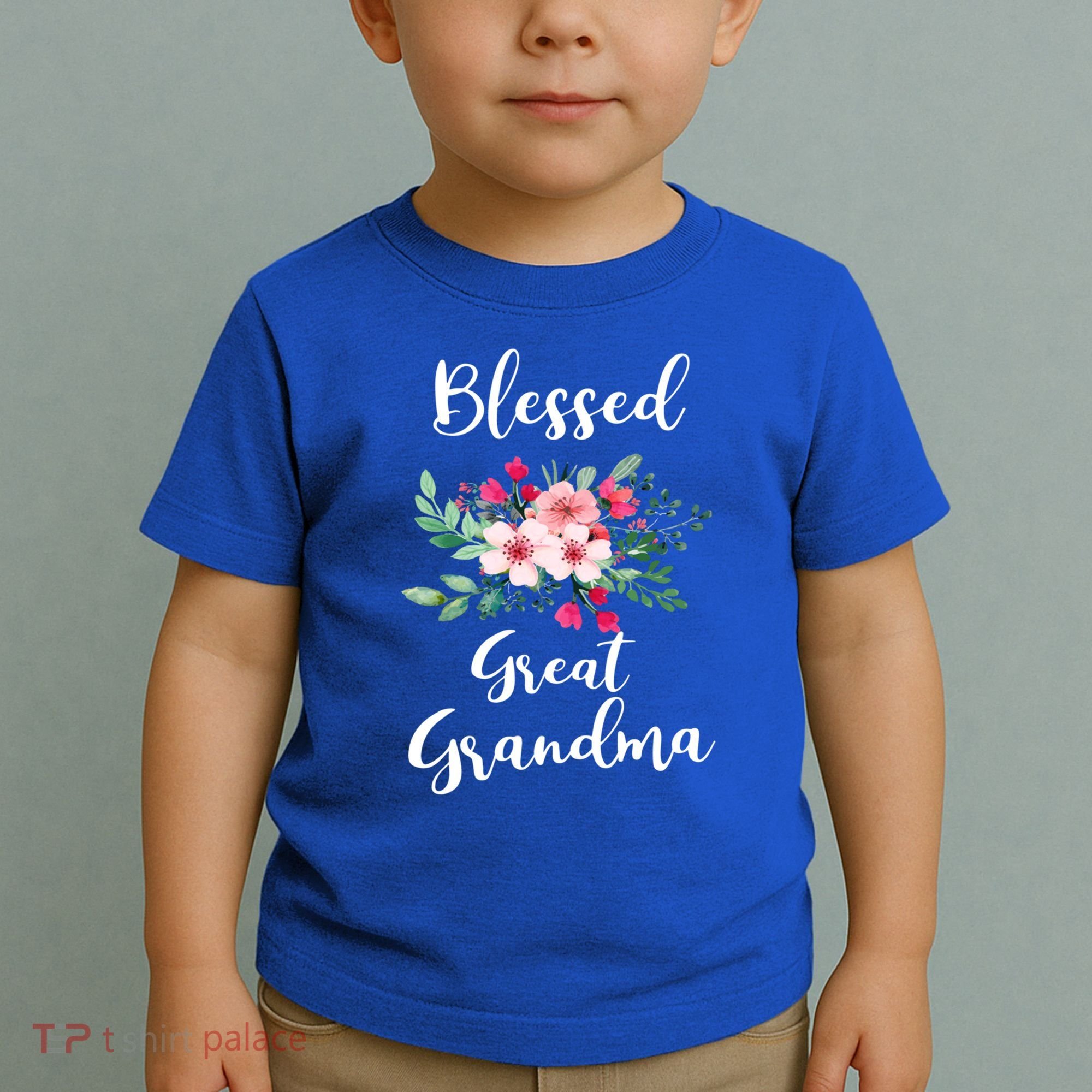 Blessed Great Grandma Flower Bouquet Gift For Grandma Gift Toddler T-Shirt