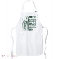 Best Gift Guns DonT Kill People Dads With Pretty Daughters Apron thumb 0
