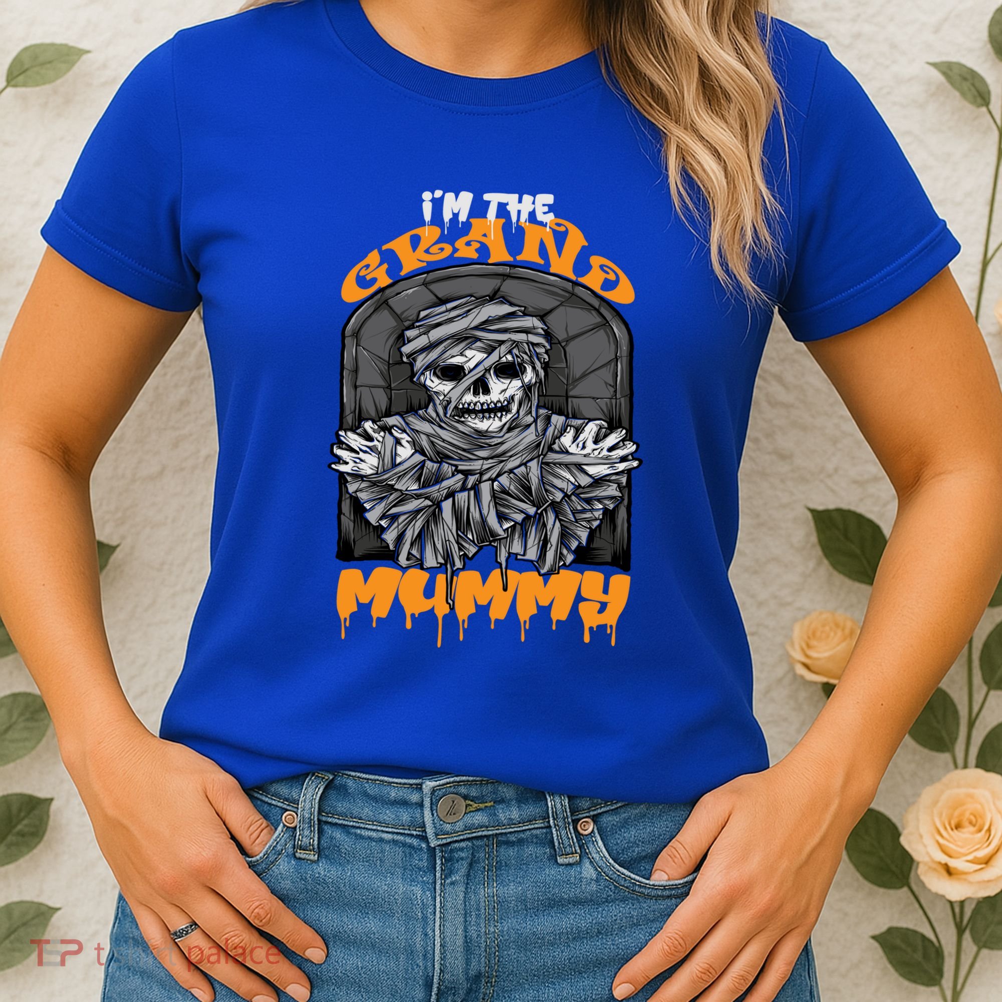 Bootiful Grandma IM The Grand Mummy Halloween Creepy Meaningful Gift Women's T-Shirt