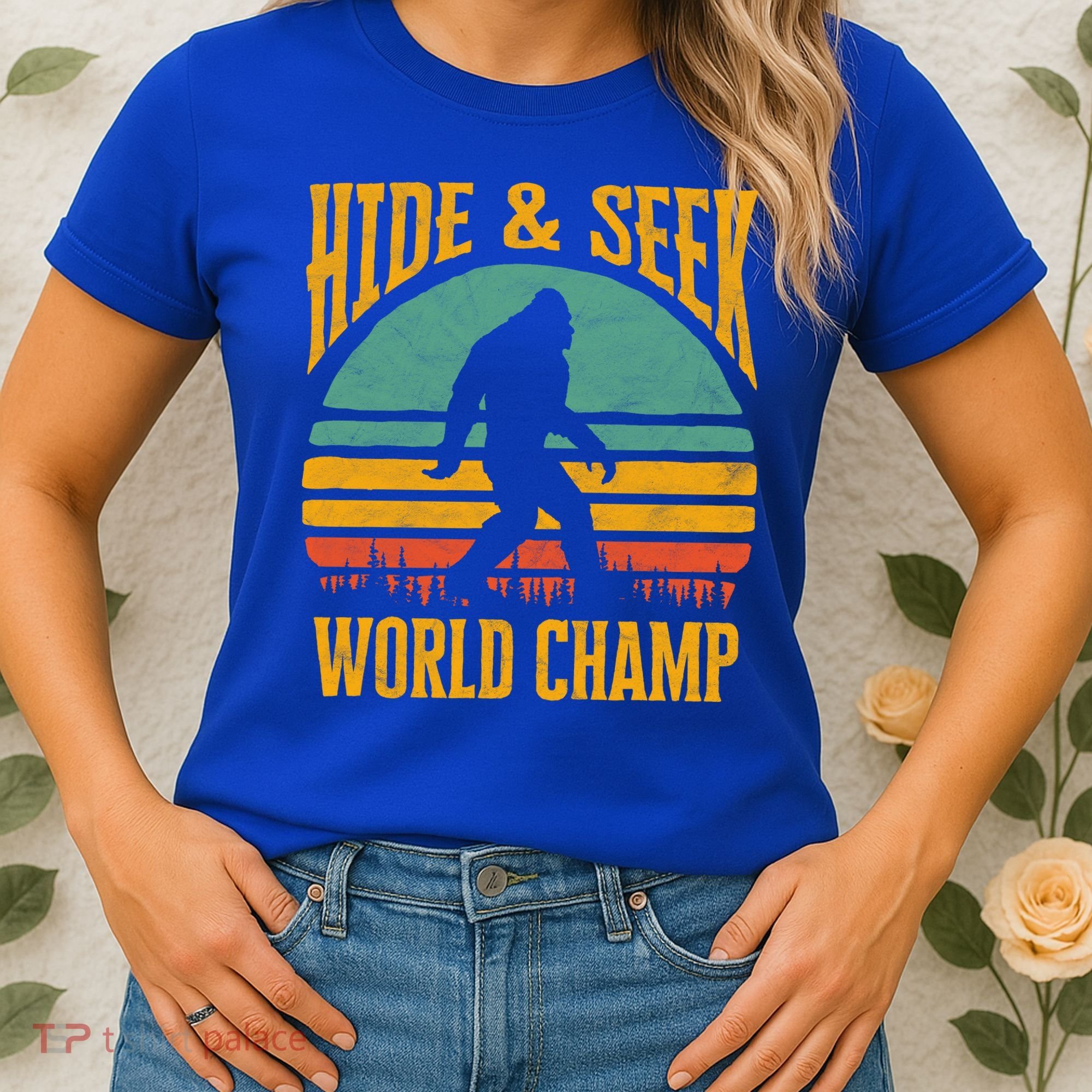 Bigfoot Hide And Seek Champ Sasquatch Retro 70s Gift Women's T-Shirt
