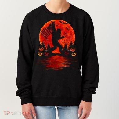 Bigfoot Halloween Women's Sweatshirt
