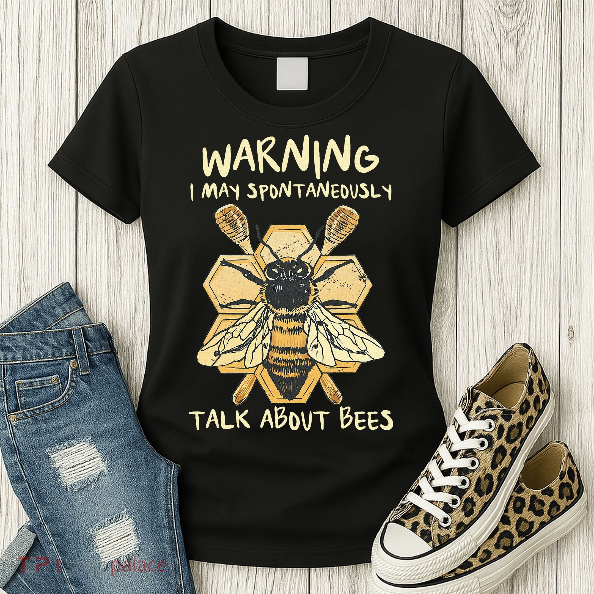Bee Honeycomb Beekeeper Apiarist Funny Beekeeping Lover Women's T-Shirt