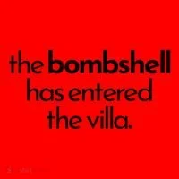Bombshell Has Entered The Villa Funy Got A Text Chat Meme Santa Hat thumb 1