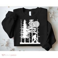 Bigfoot Hiding In Forest For Sasquatch Believers Sweatshirt thumb 2