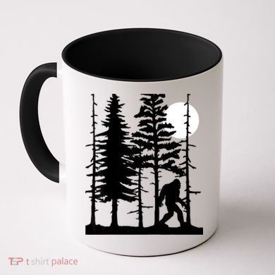 Bigfoot Hiding In Forest For Sasquatch Believers Coffee Mug