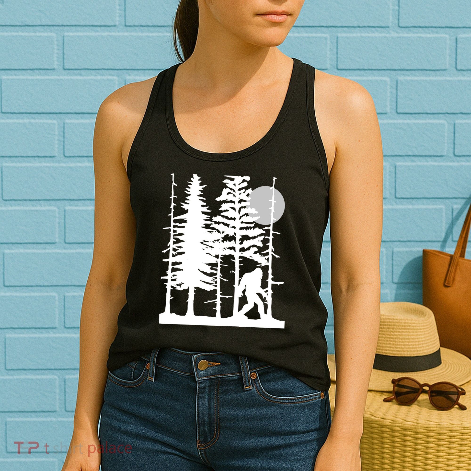 Bigfoot Hiding In Forest For Sasquatch Believers Women's Tank Top