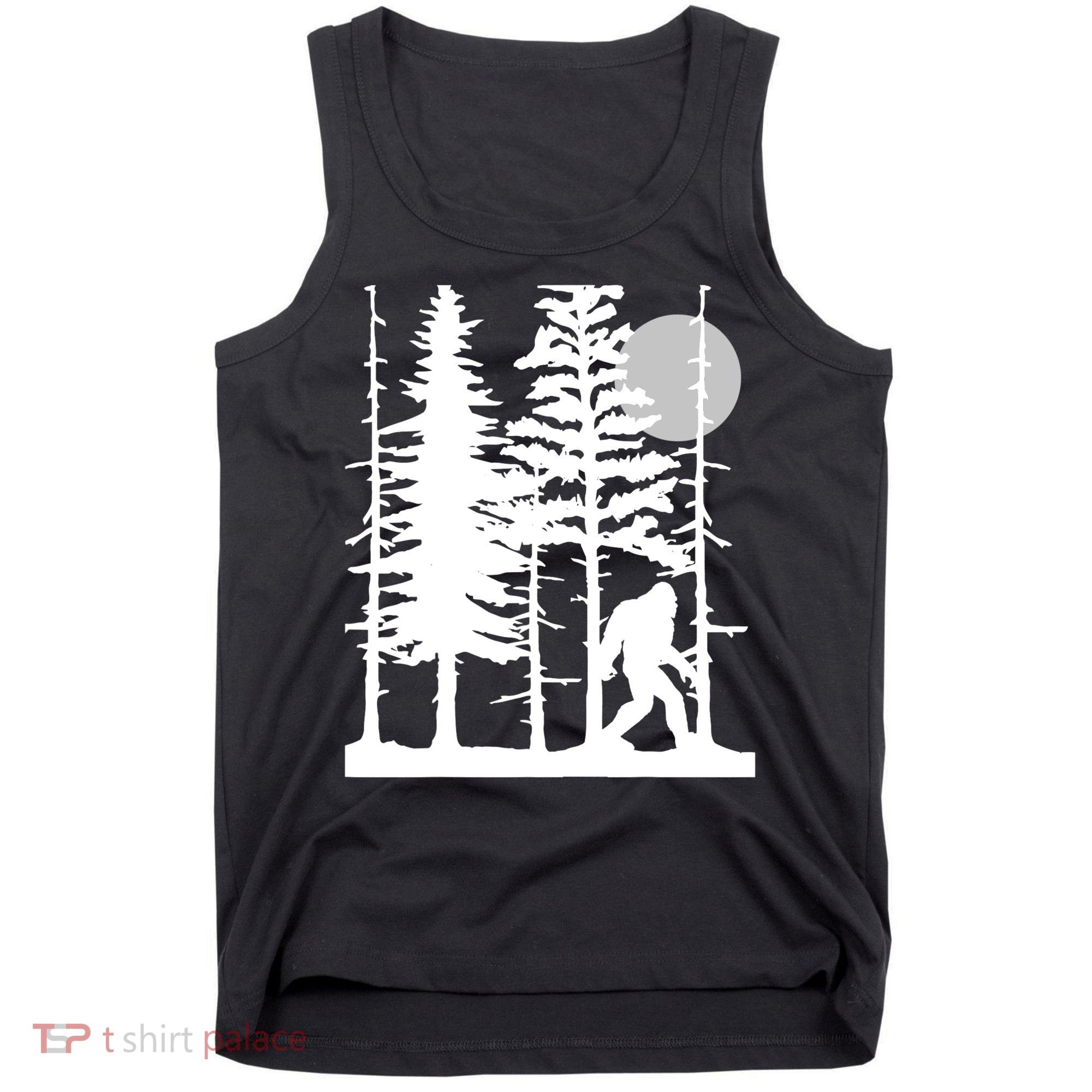 Bigfoot Hiding In Forest For Sasquatch Believers Tank Top