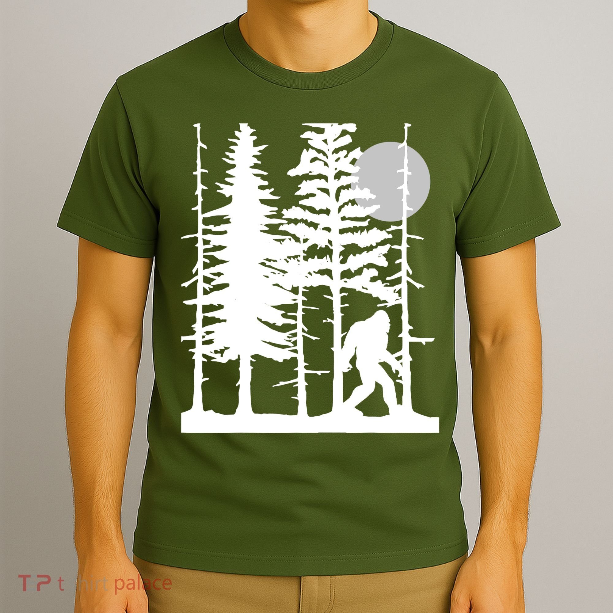 Bigfoot Hiding In Forest For Sasquatch Believers T-Shirt