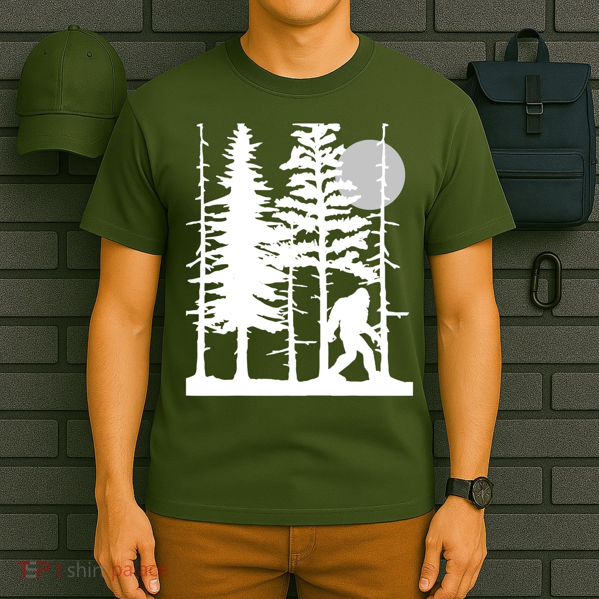 Bigfoot Hiding In Forest For Sasquatch Believers T-Shirt