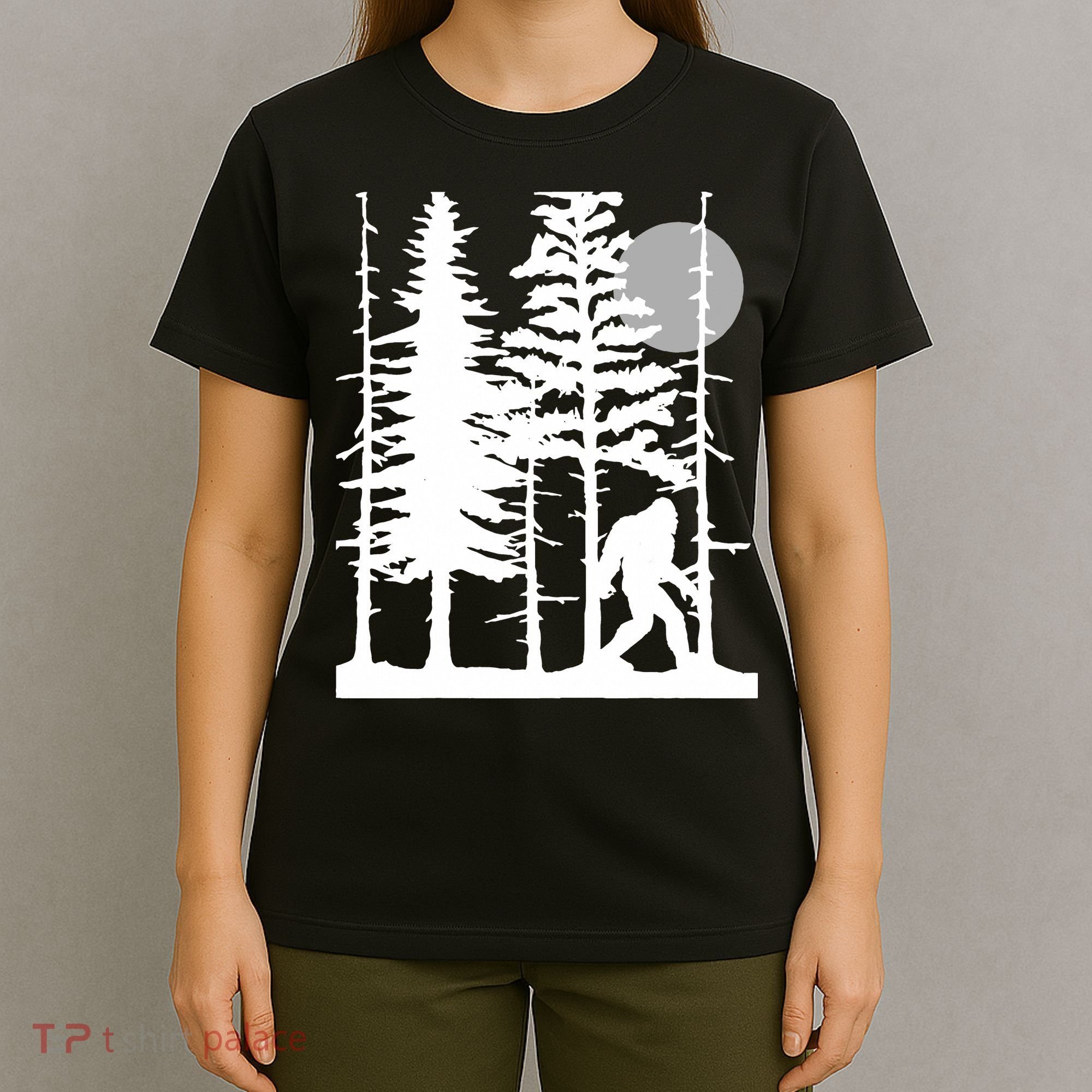 Bigfoot Hiding In Forest For Sasquatch Believers T-Shirt