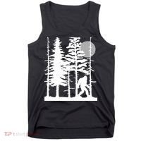 Bigfoot Hiding In Forest For Sasquatch Believers Tank Top thumb 0