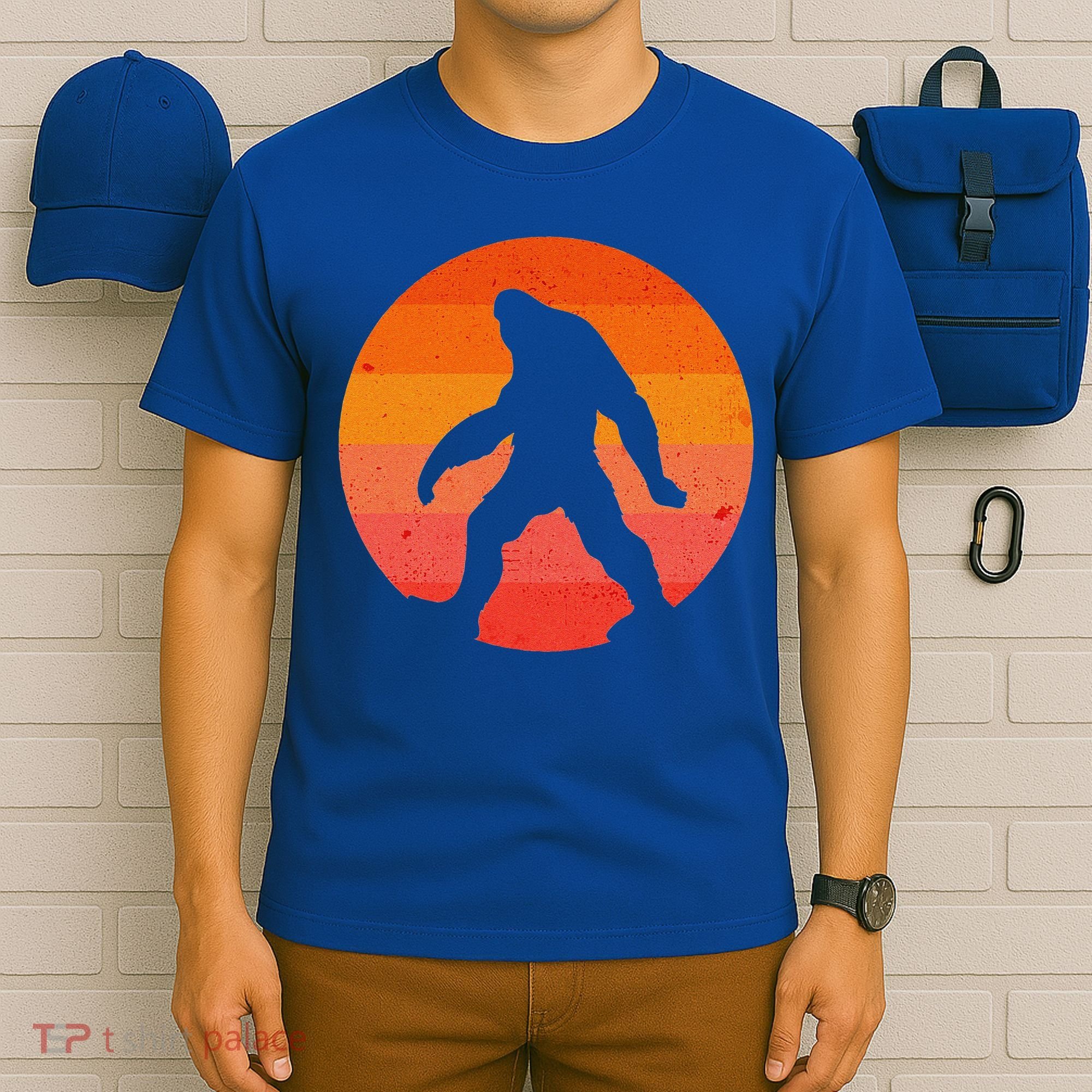 Bigfoot Halloween Moon Vintage Costume Sasquatch Yeti Gift T-Shirt
