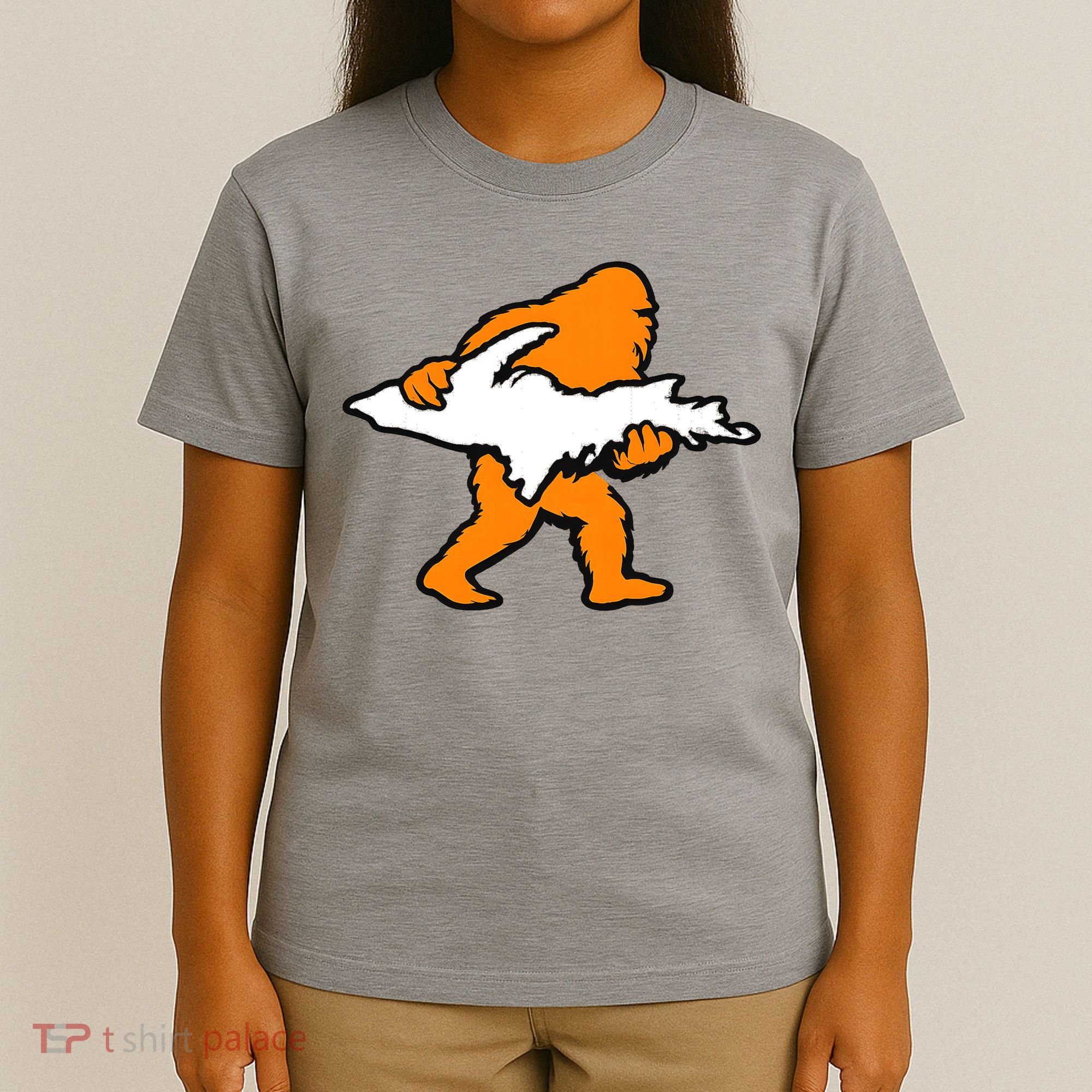 Bigfoot Holding UP Of Michigan Upper Peninsula T-Shirt