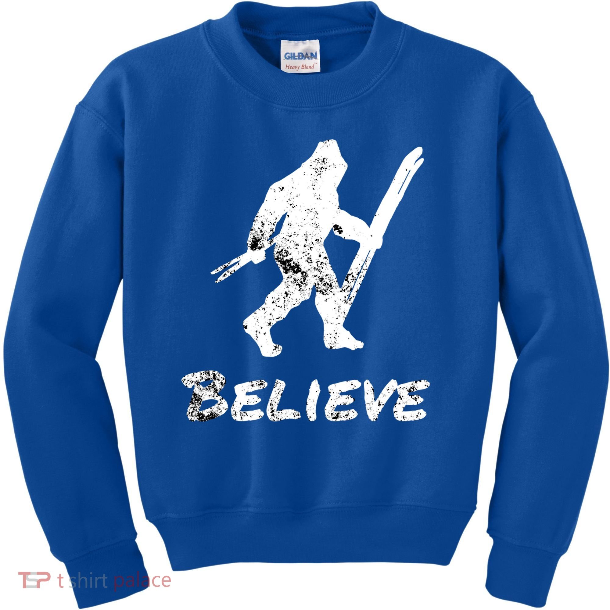 Bigfoot I Believe Skiing Funny Sasquatch Yeti Skiing Gift Kids Sweatshirt