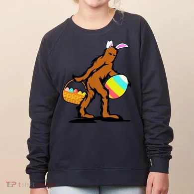Bigfoot Easter Egg Women's Sweatshirt