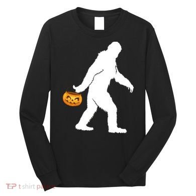 Bigfoot Sasquatch Halloween Pumpkin Long Sleeve Shirt