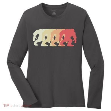Bigfoot Silhouette Retro Sasquatch Women's Long Sleeve Shirt