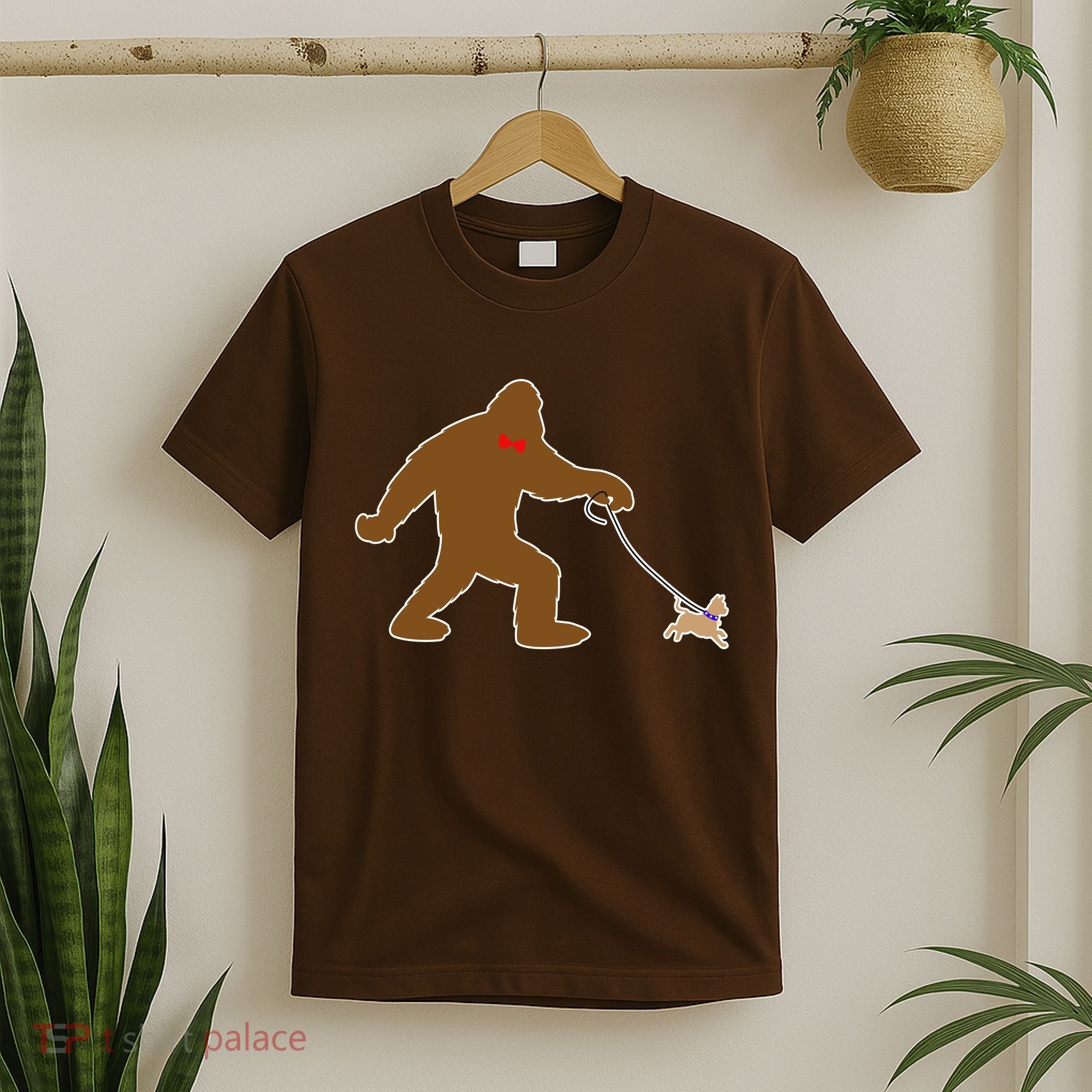Bigfoot Walking Chihuahua Dog T-Shirt