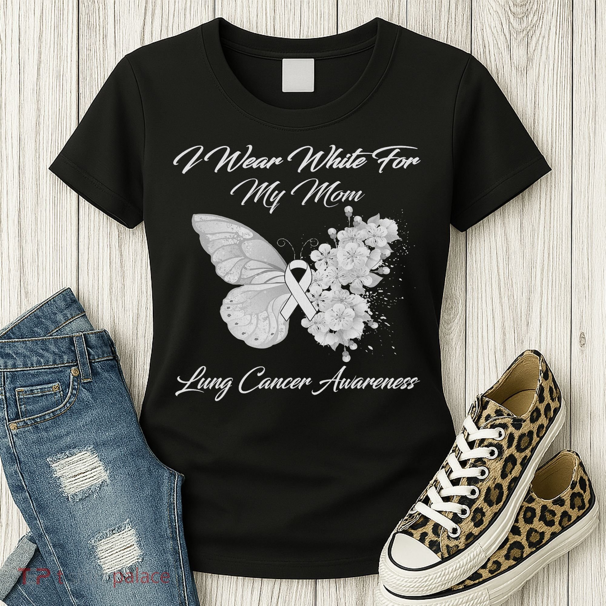 Butterfly I Wear White For My Mom Lung Cancer Awareness Women's T-Shirt